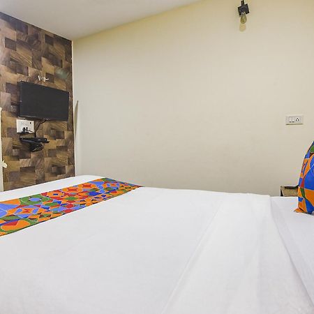 Fabhotel Rj 18 Beach Resort - Nr Baga Beach Dış mekan fotoğraf