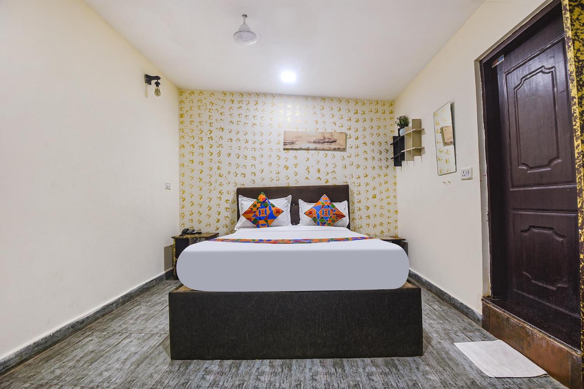Fabhotel Rj 18 Beach Resort - Nr Baga Beach Dış mekan fotoğraf