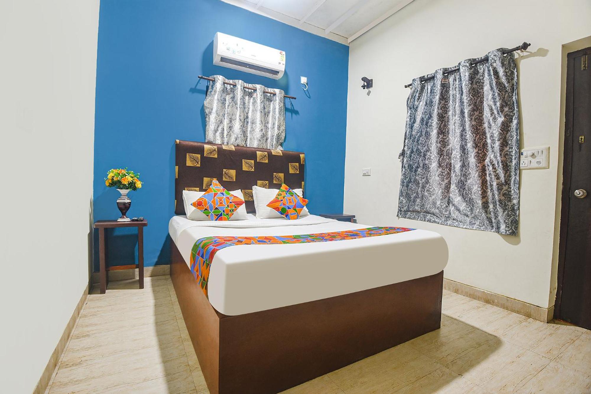 Fabhotel Rj 18 Beach Resort - Nr Baga Beach Dış mekan fotoğraf