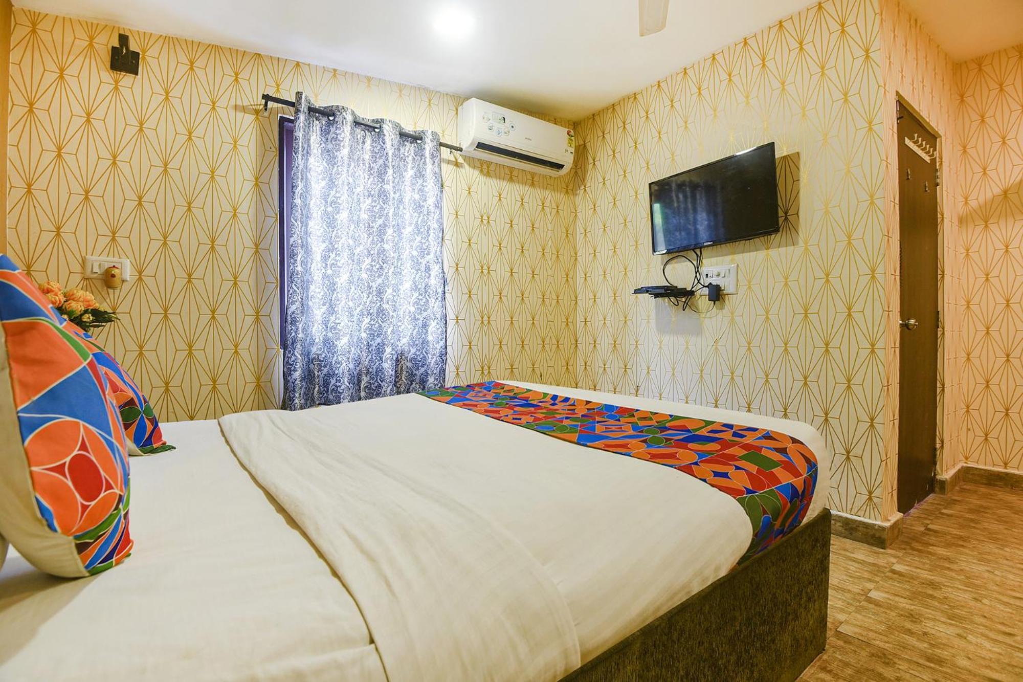 Fabhotel Rj 18 Beach Resort - Nr Baga Beach Dış mekan fotoğraf
